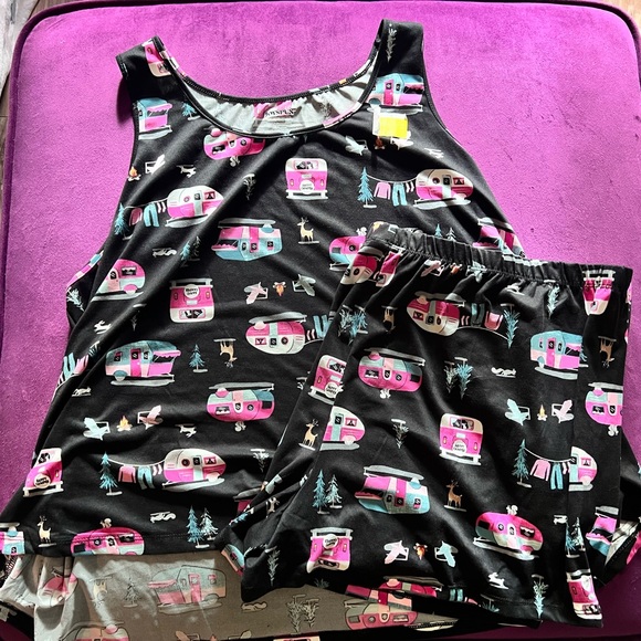 NWOT Joyspun sleep set tank and shorts - Picture 7 of 8